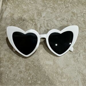 Heart Cat-Eye Sunglasses